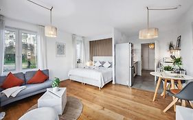 Traber Apartments Studio Kaffee Terrasse & Parken