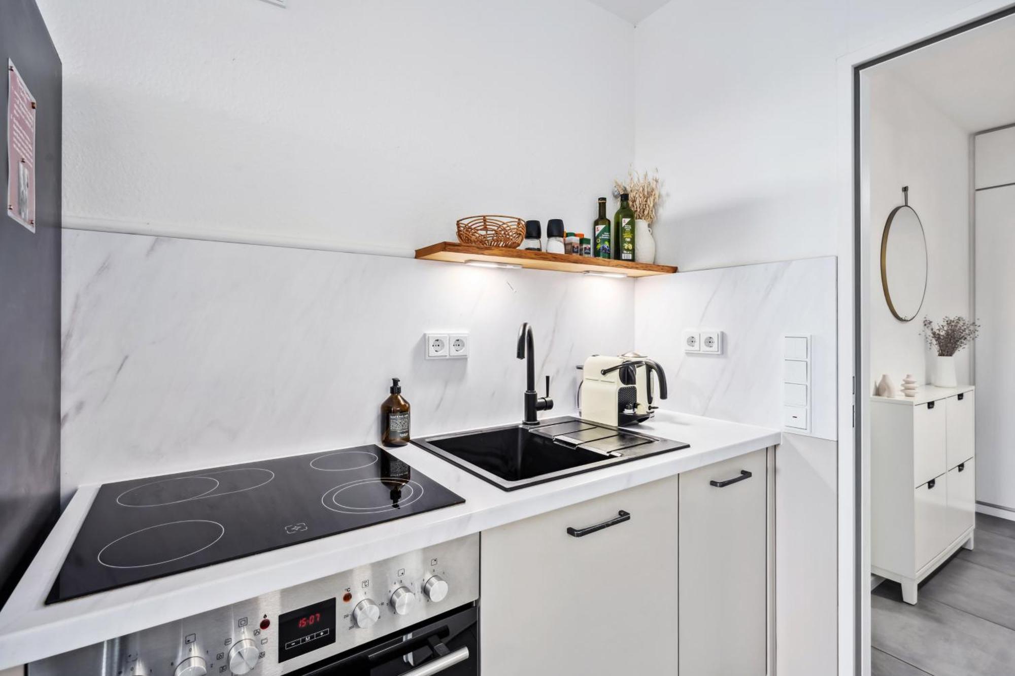 Traber Apartments Studio Kaffee Terrasse & Parken Lipsko Exteriér fotografie